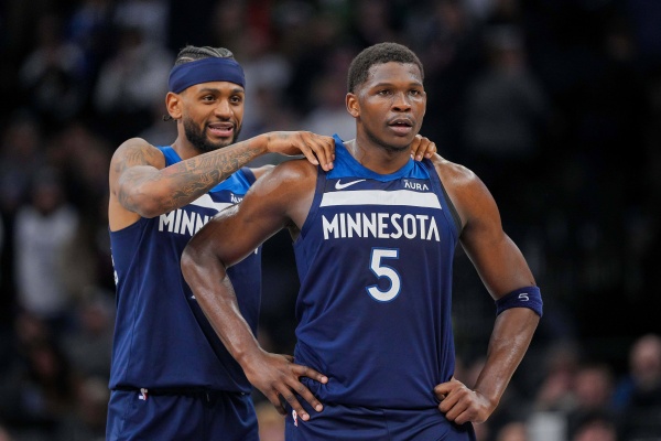 NBA常規(guī)賽：愛德華茲33分里德29分 森林狼125-115終結(jié)熱火四連勝
